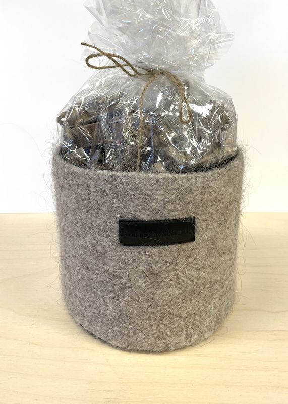 Tennbriketter 1kg i boks tovet, div farger